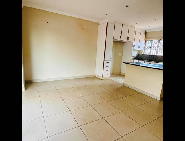 3 BEDROOM HOUSE FOR SALE IN AUSTERVILLE